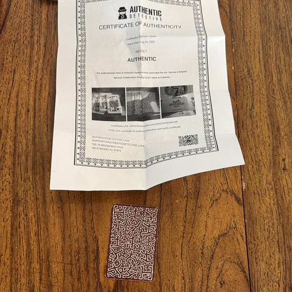 Hermes single playing card with COA - Picture 1 of 1